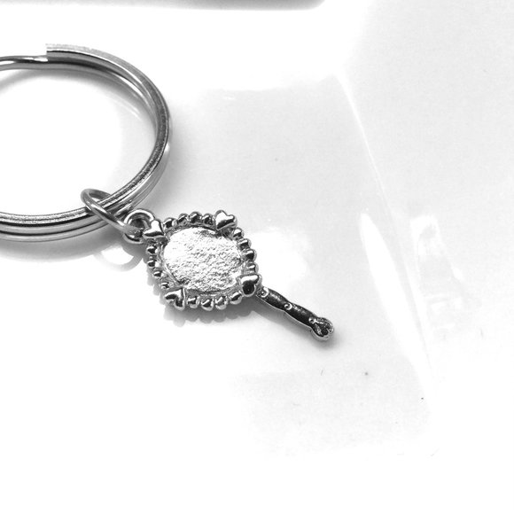 Miniature Tiny Cute Mirror Dollhouse Mirror Beautician Gift Charm Keychain - Picture 2 of 2